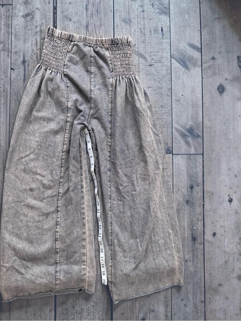 POL Acid Wash Gray Smocked High Waist Wide Leg Pants Small Boho - Picture 3 of 11